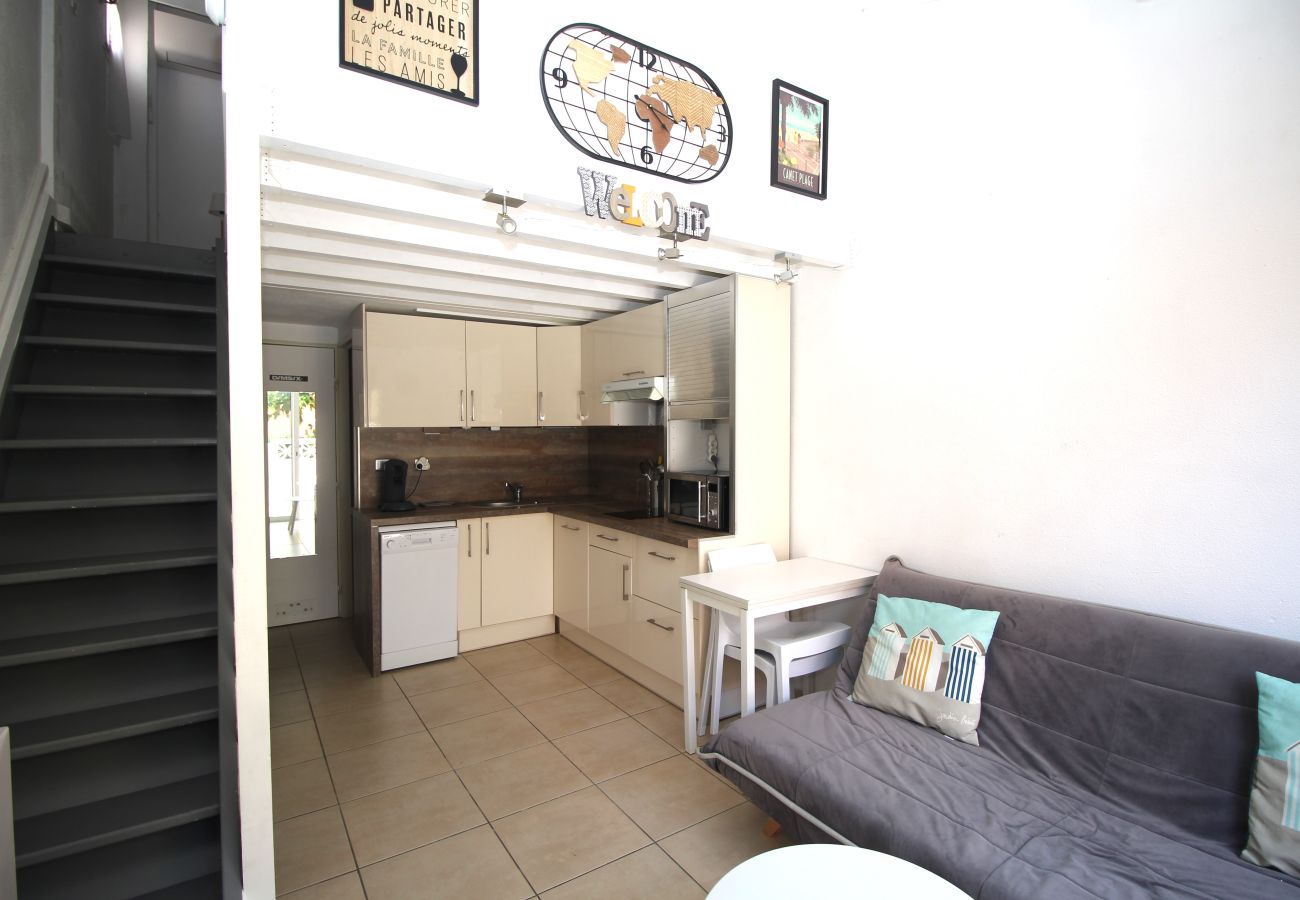 Ferienhaus in Canet-en-Roussillon - Maisonette T2  et parking dans résidence avec piscine