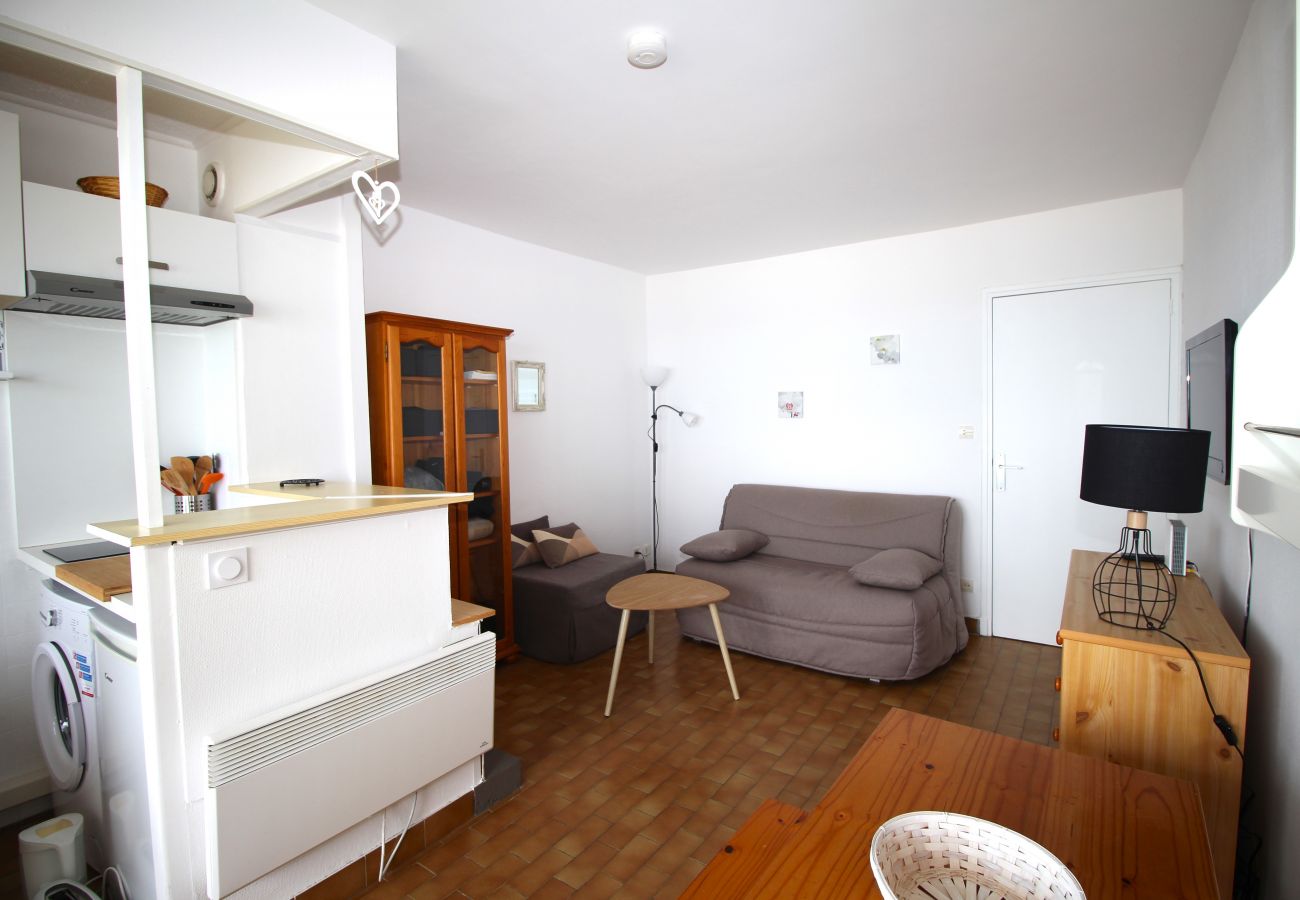 Studio in Canet-en-Roussillon - Studio 3 personnes vue mer