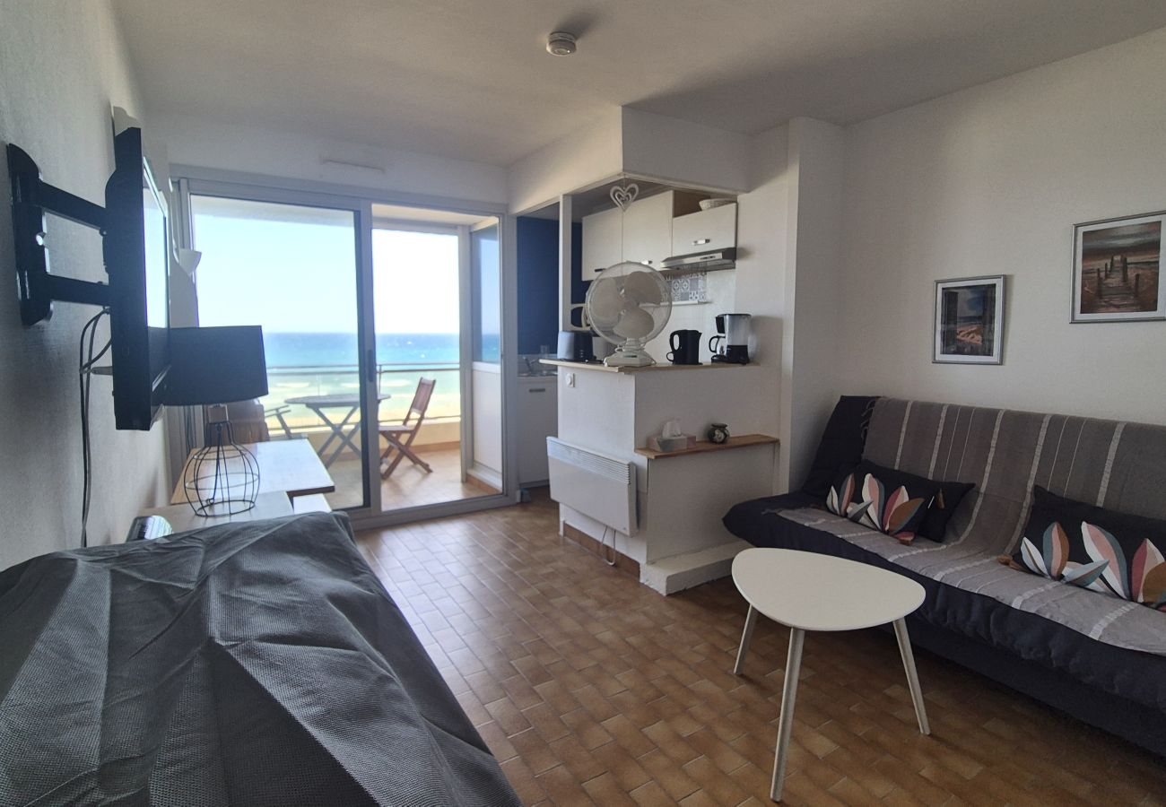 Studio in Canet-en-Roussillon - Studio 3 personnes vue mer