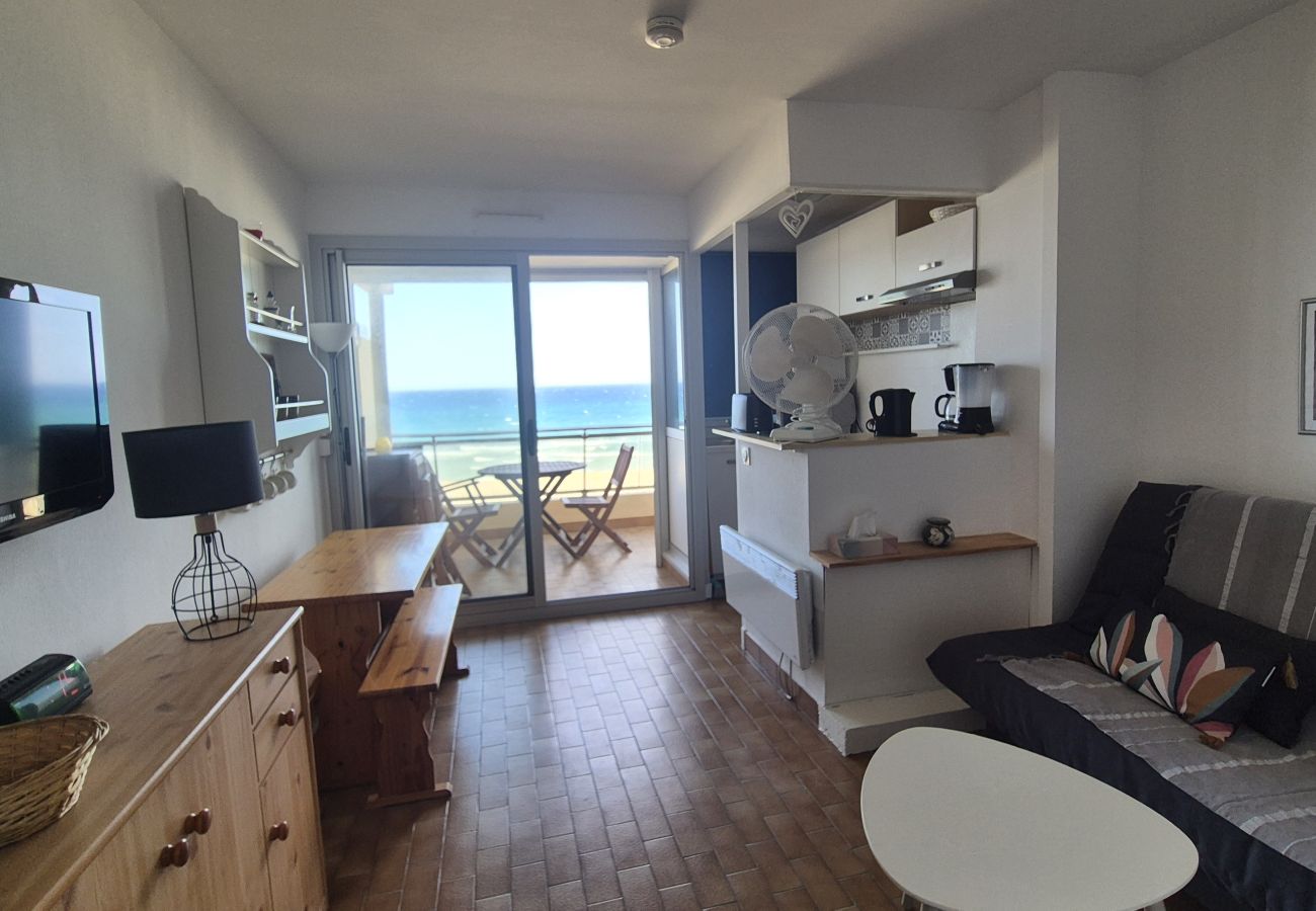 Studio in Canet-en-Roussillon - Studio 3 personnes vue mer