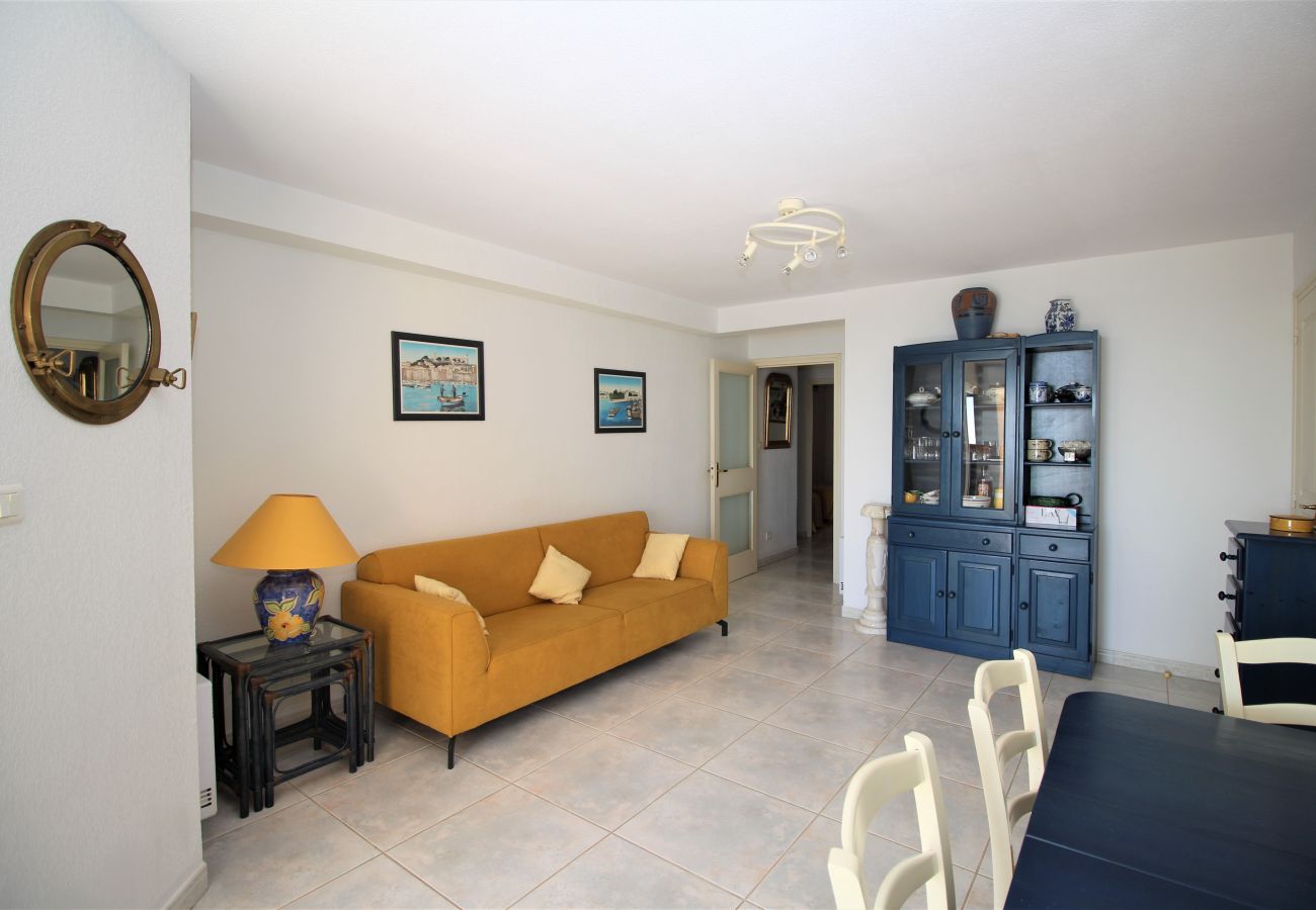 Ferienwohnung in Canet-en-Roussillon - Appartement 2 chambres avec vue mer et parking