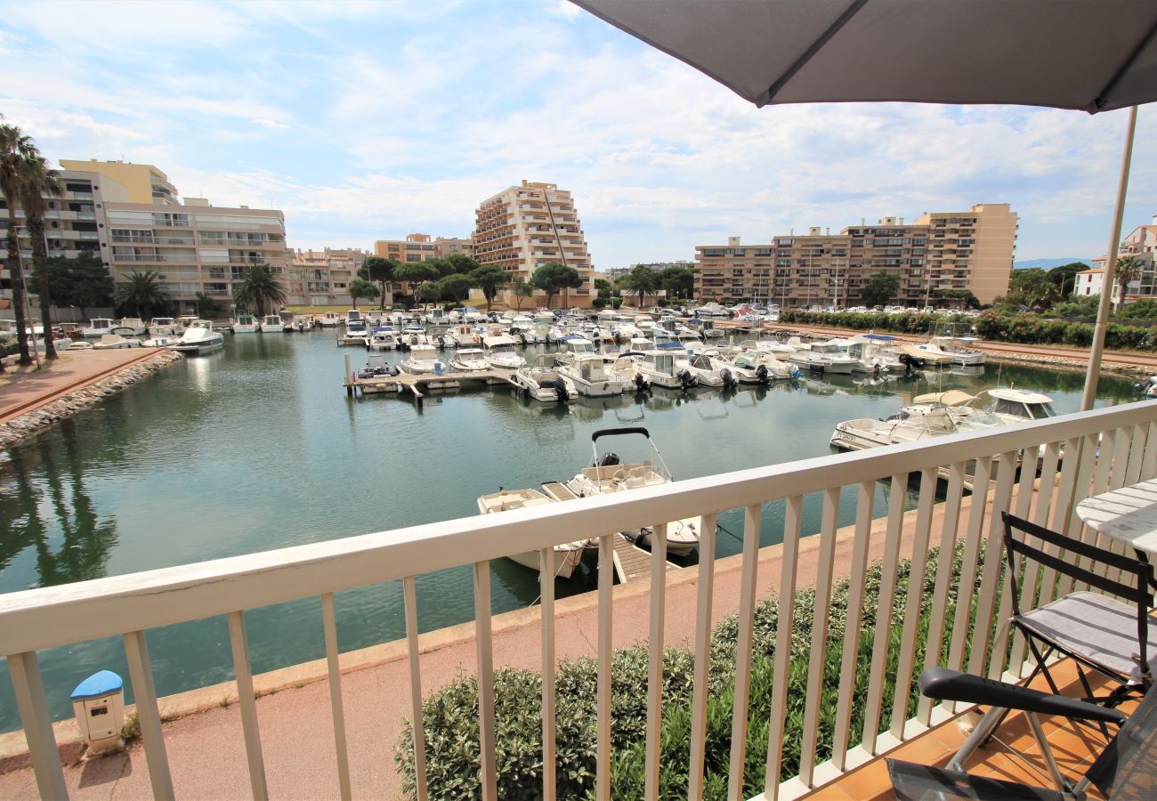 Ferienwohnung in Canet-en-Roussillon - Appartement vue sur la Marina