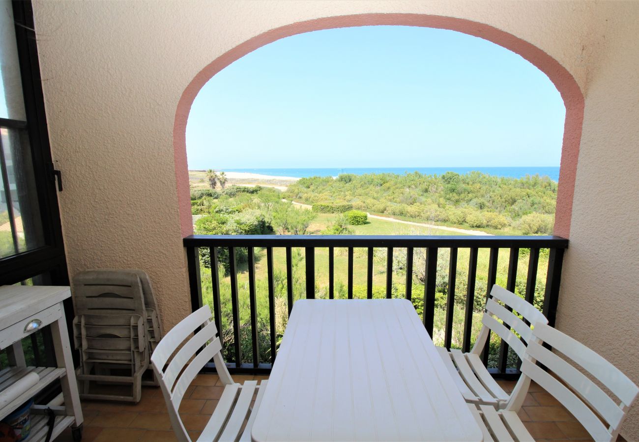 Ferienwohnung in Saint-Cyprien - Studio cabine vue mer 