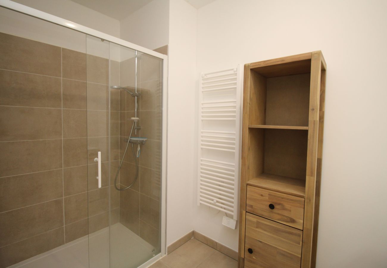 Ferienwohnung in Canet-en-Roussillon - Appartement 3 pièces vue mer - Place de parking privative
