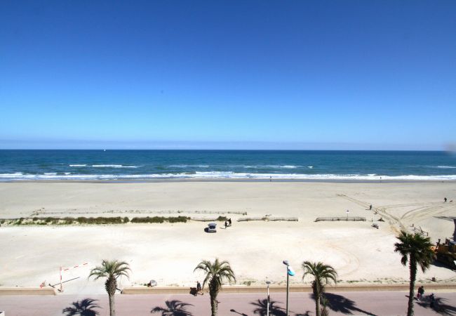 Studio in Canet-en-Roussillon - Studio avec vue imprenable sur la mer Studio in Canet-en-Roussillon - Studio avec vue imprenable sur la mer
