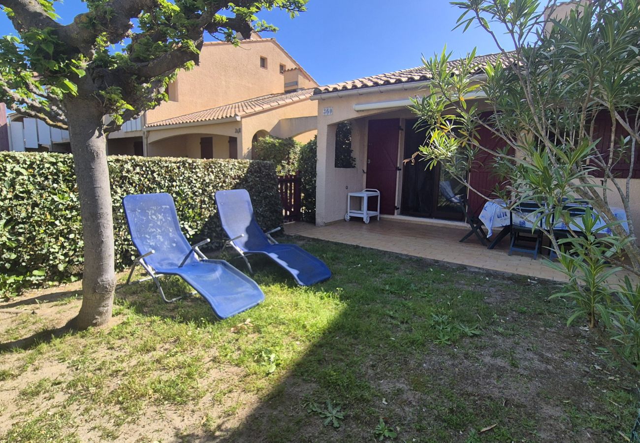 Ferienhaus in Saint-Cyprien - Rivage360-maison 4 personnes