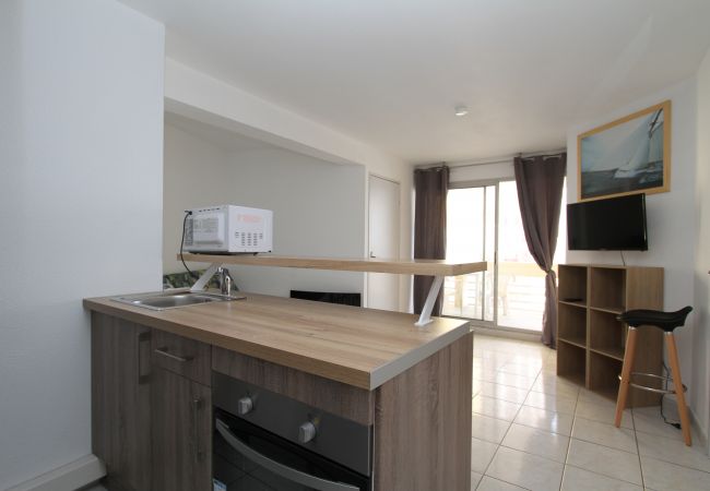 Apartamento en Canet-en-Roussillon - 2 bedrooms apartment with parking and swimming pool Apartamento en Canet-en-Roussillon - 2 bedrooms apartment with parking and swimming pool