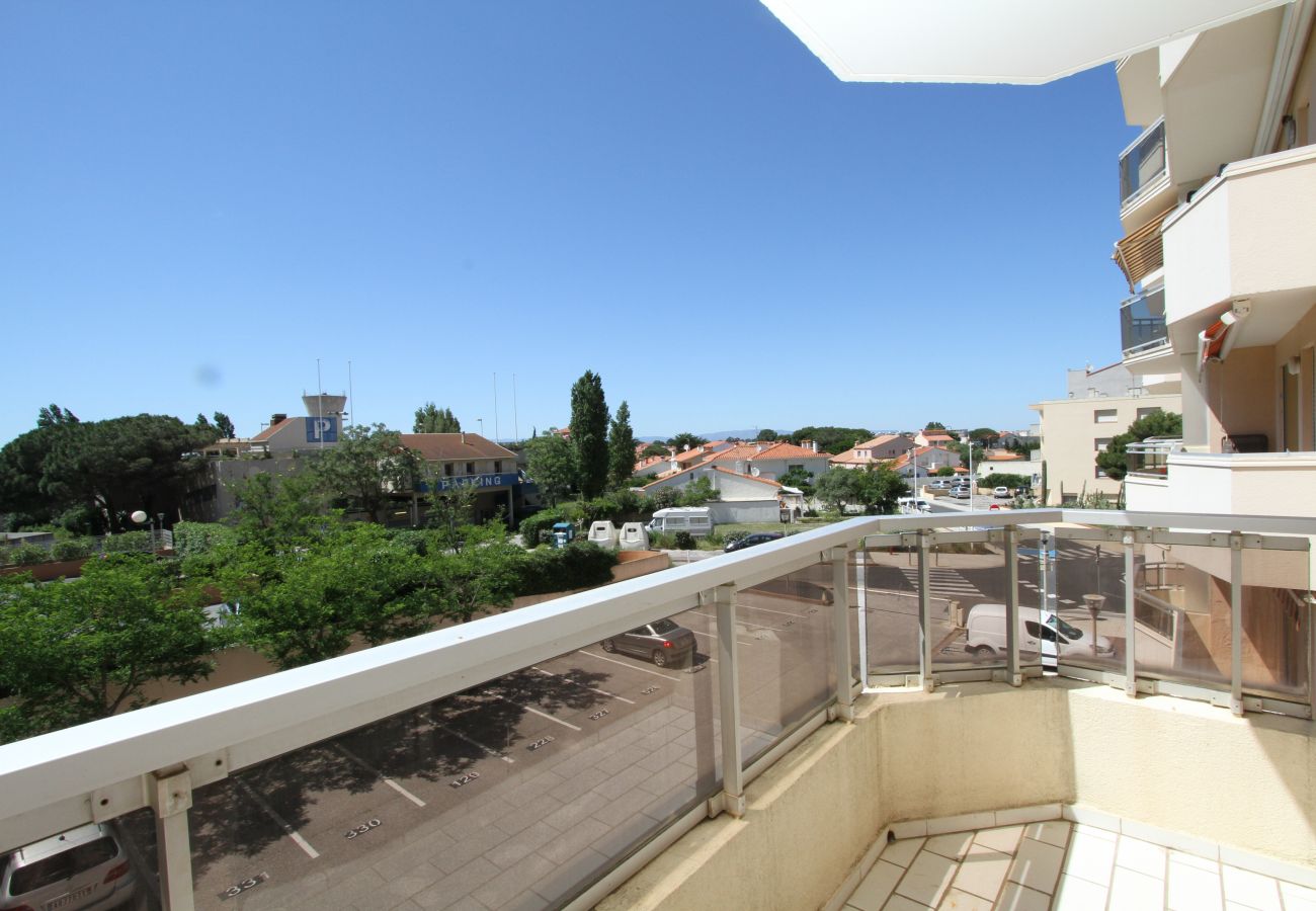 Apartamento en Canet-en-Roussillon - 1 bedroom apartment 3 stars in front of the beach