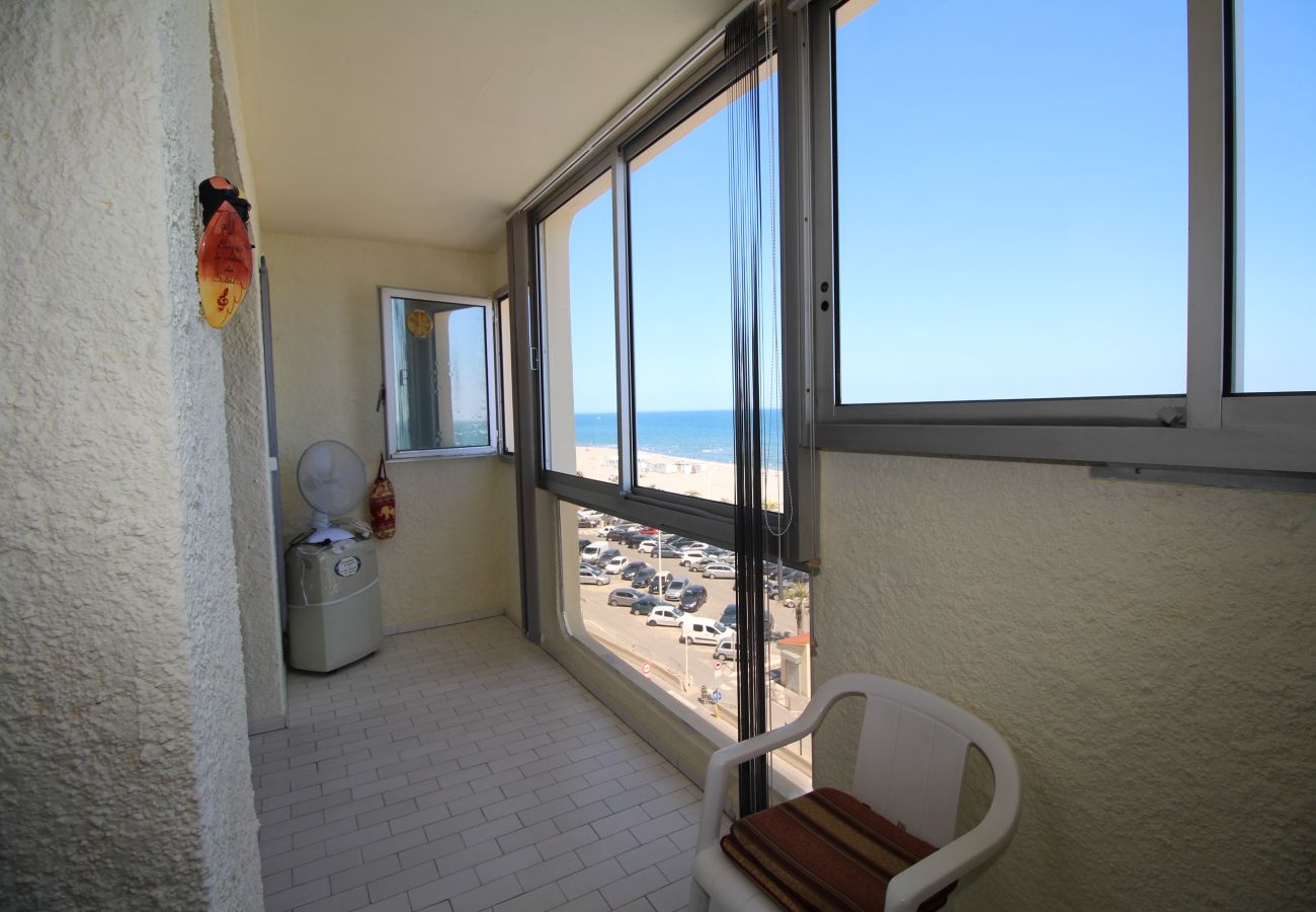 Apartamento en Canet-en-Roussillon - 2 room apartment with sea view and parking