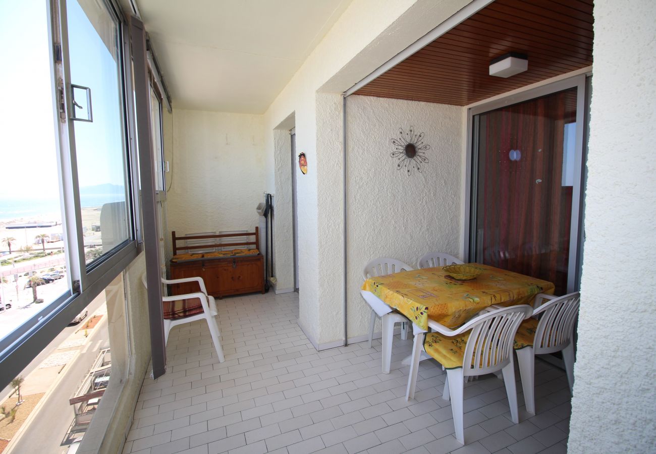 Apartamento en Canet-en-Roussillon - 2 room apartment with sea view and parking