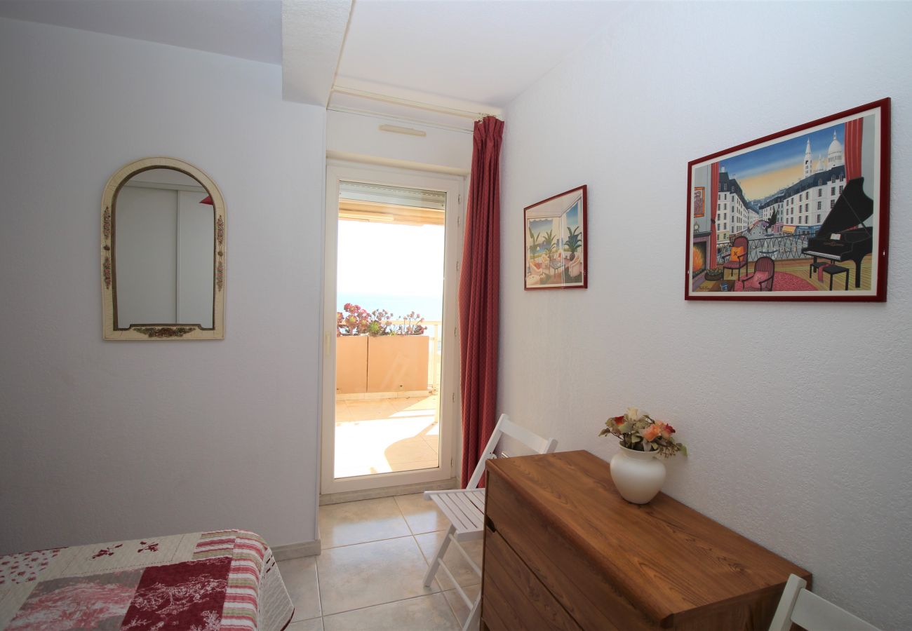 Apartamento en Canet-en-Roussillon - 3 room apartment with sea view and parking space