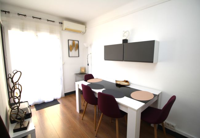 Apartamento en Canet-en-Roussillon - Apartamento para 4 personas a 50m de la playa con parking