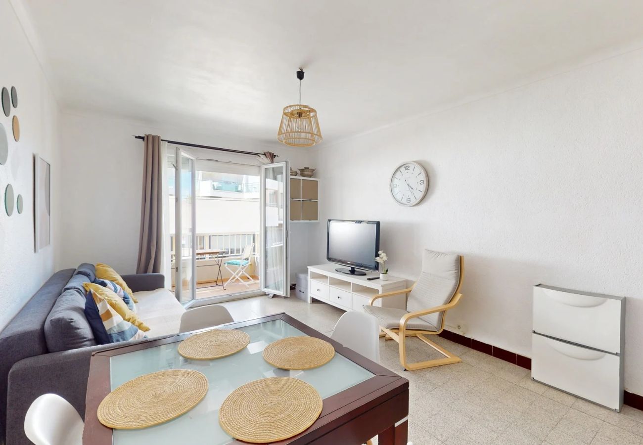 Apartamento en Canet-en-Roussillon - Encantador apartamento de 2 habitaciones con vista lateral al mar. Apartamento en Canet-en-Roussillon - Encantador apartamento de 2 habitaciones con vista lateral al mar.