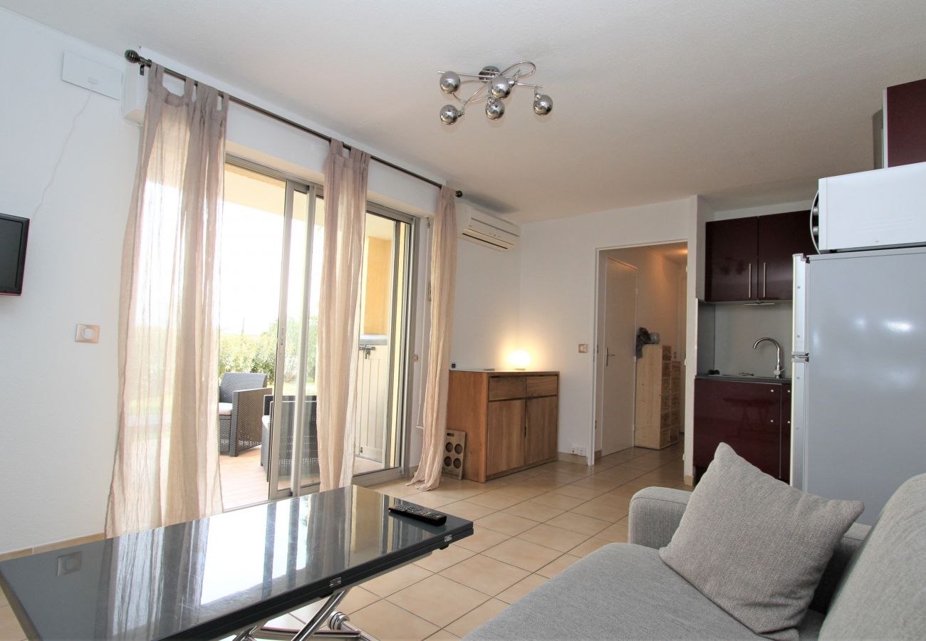 Appartement à Canet-en-Roussillon - Appartement T2 avec piscine et parking