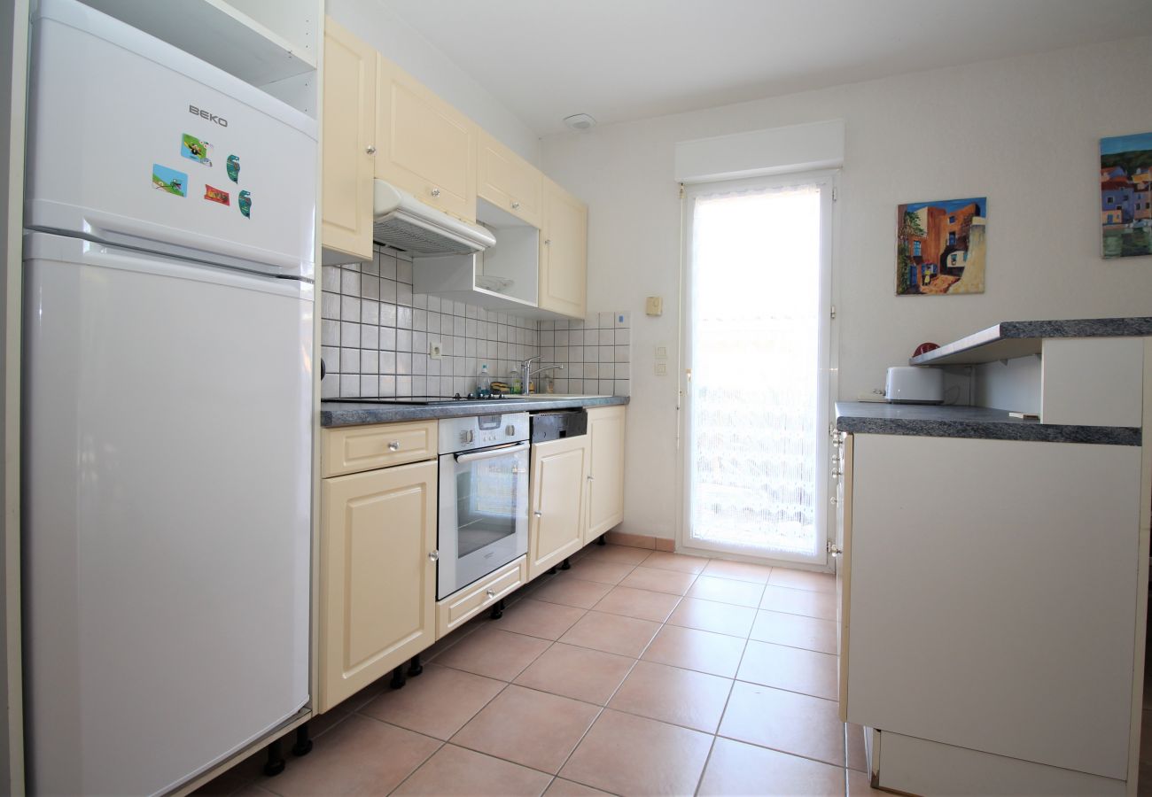 Maison mitoyenne à Canet-en-Roussillon - Villa 8 personnes + parking à 5 min de la plage