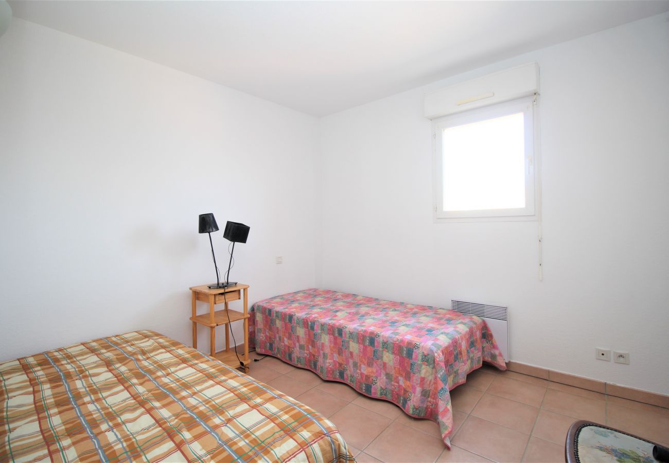Maison mitoyenne à Canet-en-Roussillon - Villa 8 personnes + parking à 5 min de la plage
