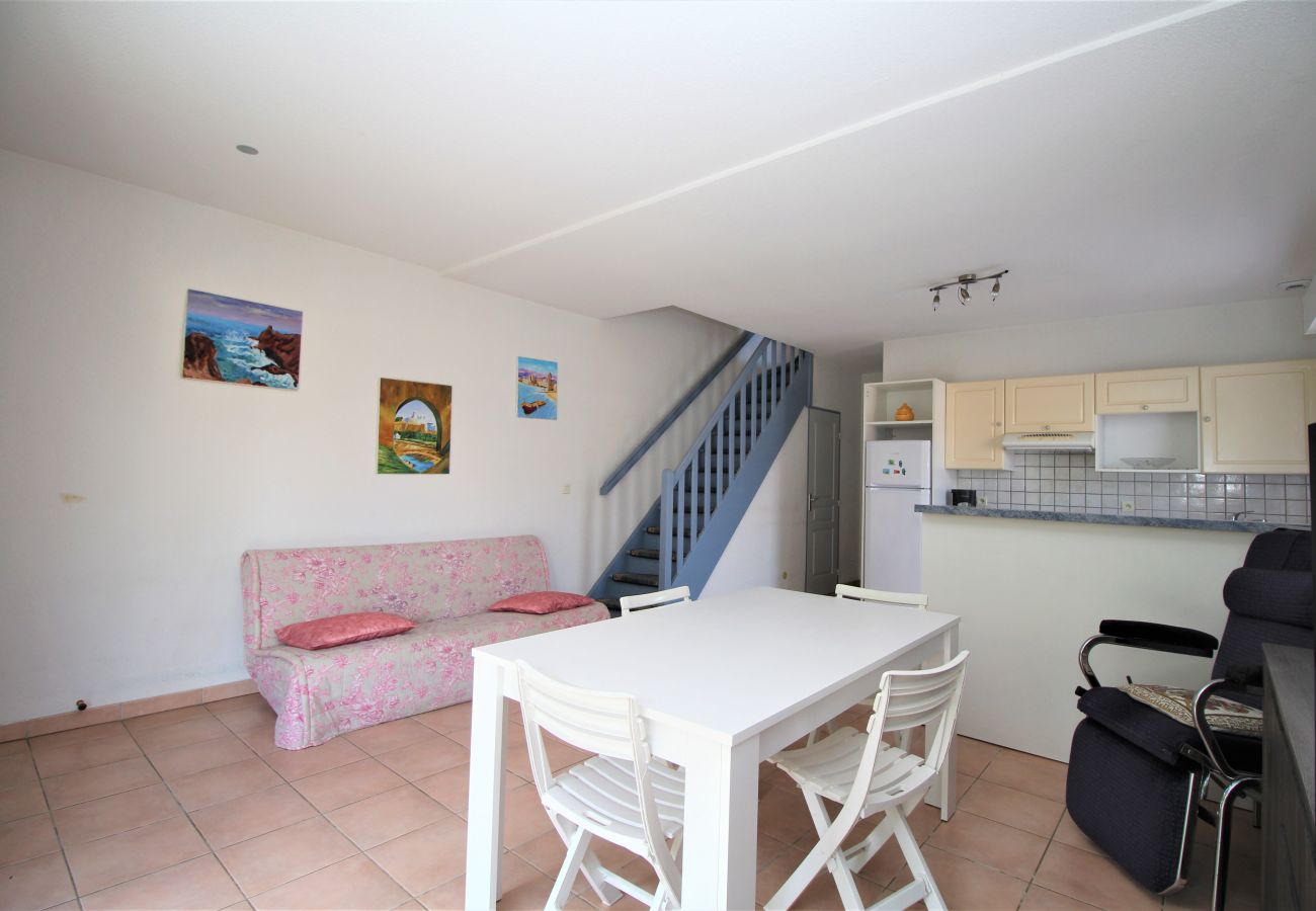 Maison mitoyenne à Canet-en-Roussillon - Villa 8 personnes + parking à 5 min de la plage