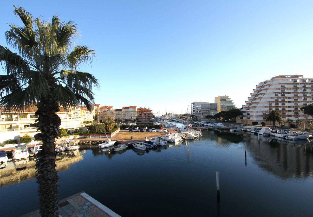 Appartement à Canet-en-Roussillon - Appartement vue sur la Marina + parking