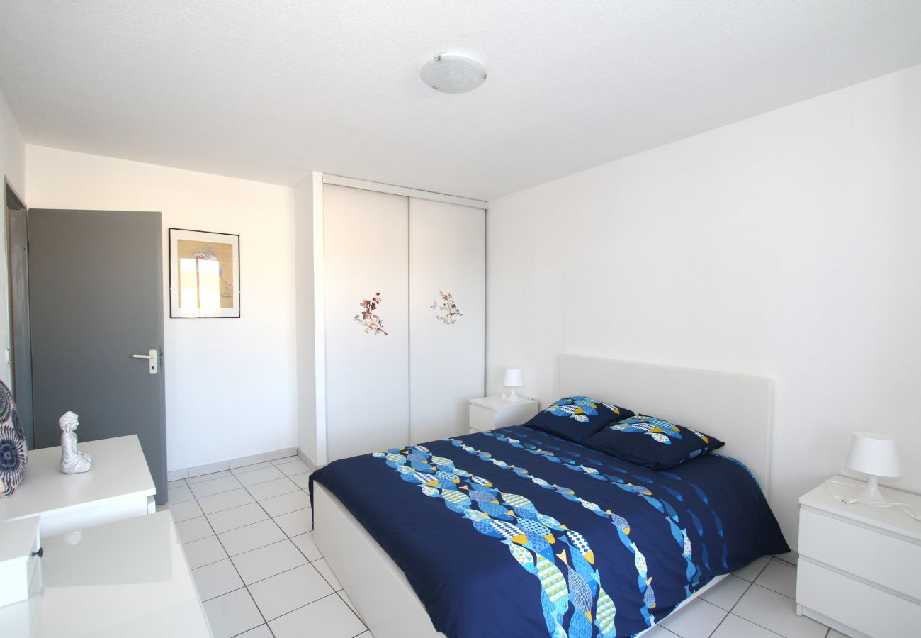 Appartement à Canet-en-Roussillon - Appartement vue sur la Marina + parking