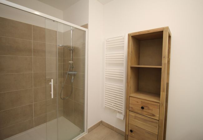 Appartement à Canet-en-Roussillon - Appartement 3 pièces vue mer - Place de parking privative Appartement à Canet-en-Roussillon - Appartement 3 pièces vue mer - Place de parking privative