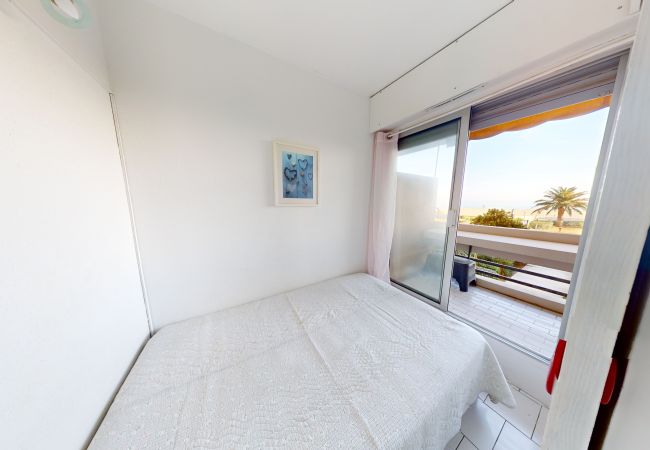 Appartement à Canet-en-Roussillon - Appartement 4 personnes vue mer 