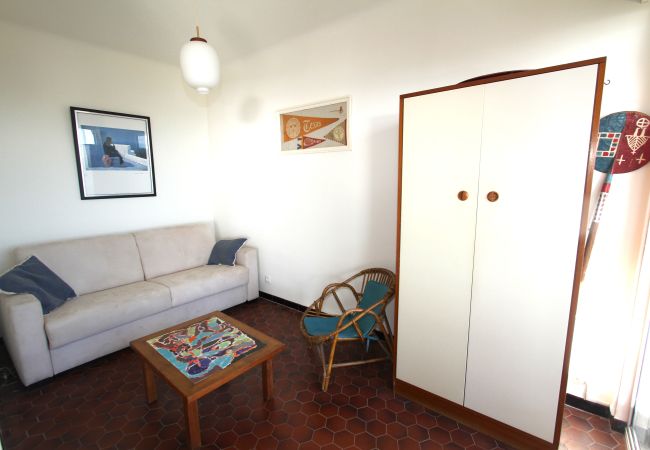 Appartement à Canet-en-Roussillon - Appartement 4 personnes Front de mer avec parking privé   Appartement à Canet-en-Roussillon - Appartement 4 personnes Front de mer avec parking privé