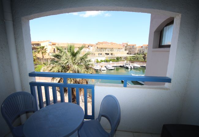 Studio à Canet-en-Roussillon - Studio pour 4 personnes vue Marina Studio à Canet-en-Roussillon - Studio pour 4 personnes vue Marina
