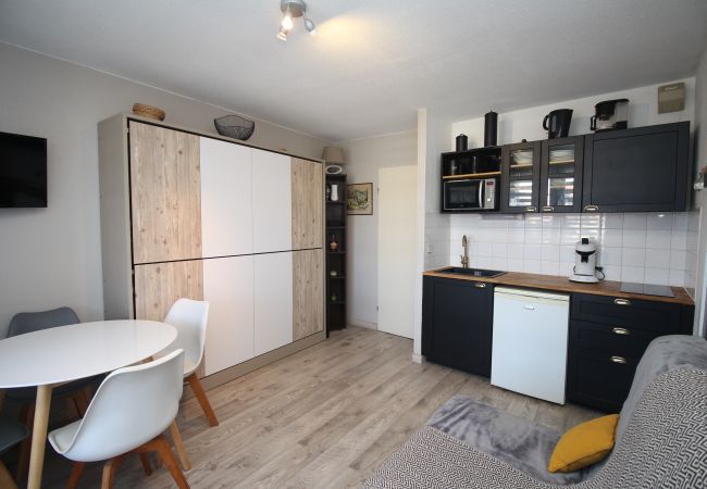 Studio à Canet-en-Roussillon - Studio pour 4 personnes vue Marina Studio à Canet-en-Roussillon - Studio pour 4 personnes vue Marina