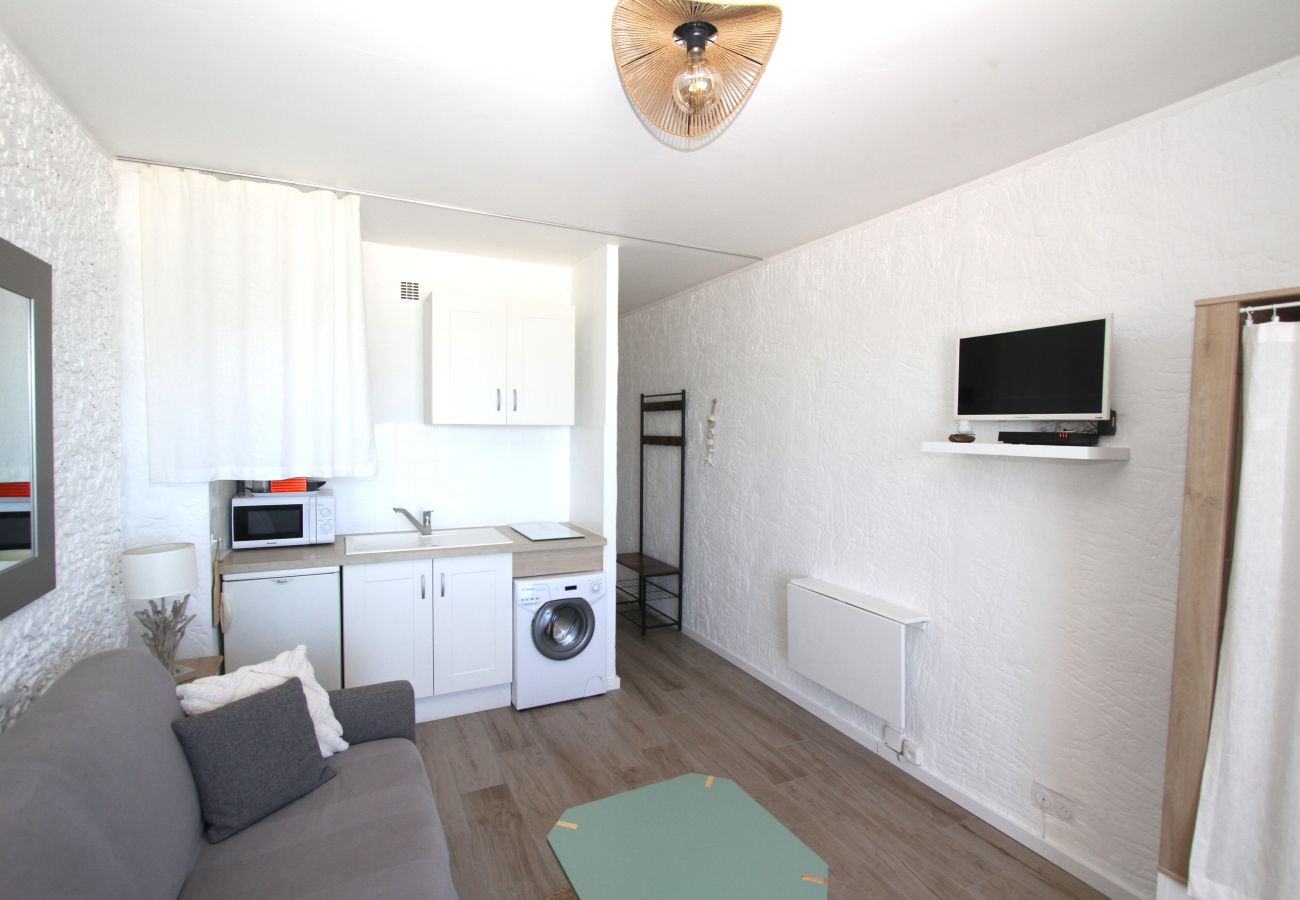 Studio à Canet-en-Roussillon - Studio avec vue imprenable sur la mer