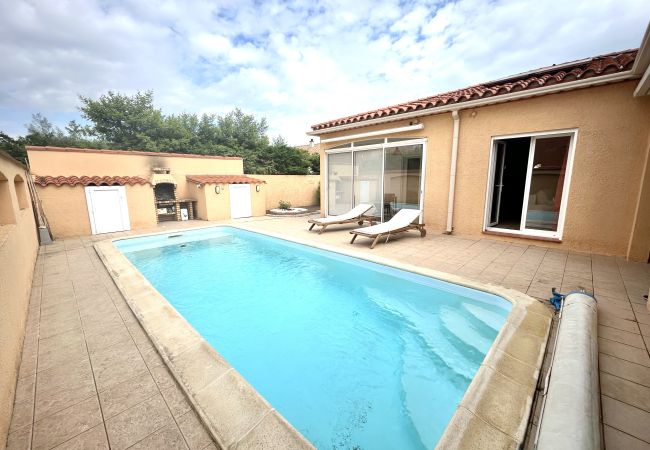 Villa à Villeneuve-de-la-Raho - Villa de plain pied T4 avec piscine  Villa à Villeneuve-de-la-Raho - Villa de plain pied T4 avec piscine