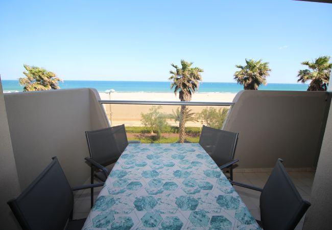 Appartement à Canet-en-Roussillon - Appartement 3 pièces vue mer Appartement à Canet-en-Roussillon - Appartement 3 pièces vue mer