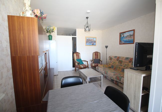 Appartement à Canet-en-Roussillon - Appartement 3 pièces vue mer Appartement à Canet-en-Roussillon - Appartement 3 pièces vue mer