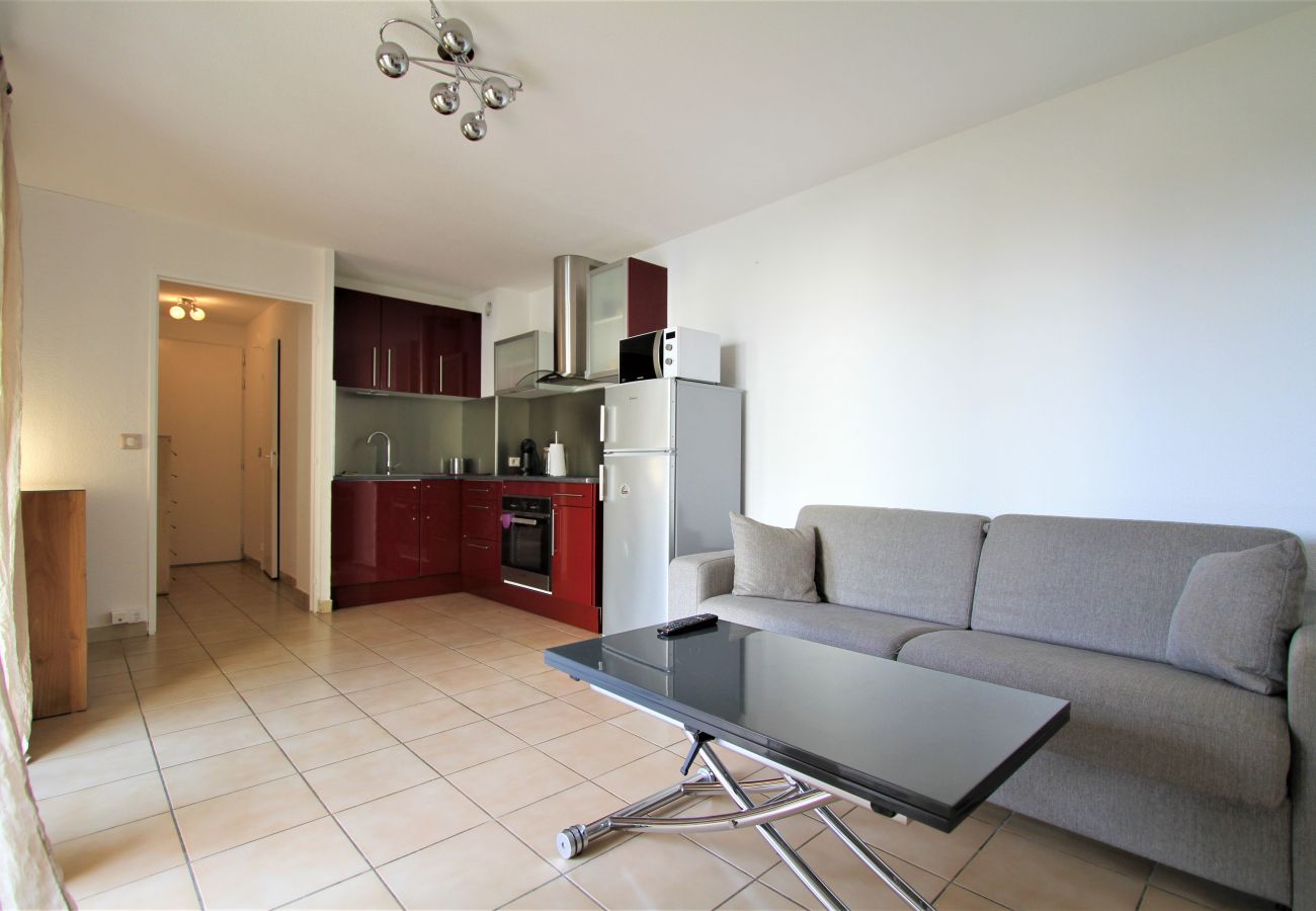 Apartment in Canet-en-Roussillon - Appartement T2 avec piscine et parking