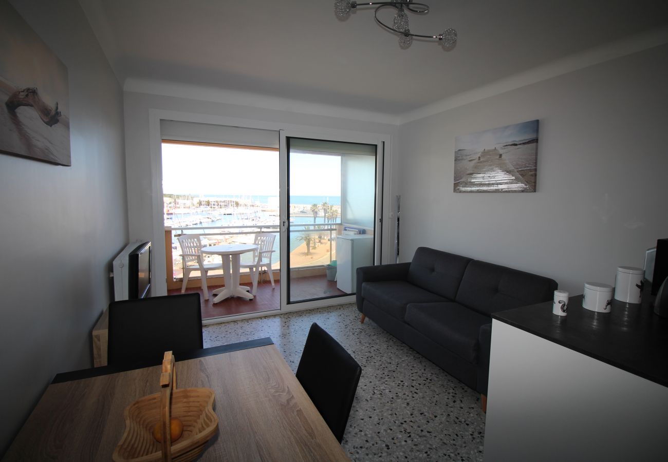 Apartment in Canet-en-Roussillon - Jolie T2 avec vue sur la Marina