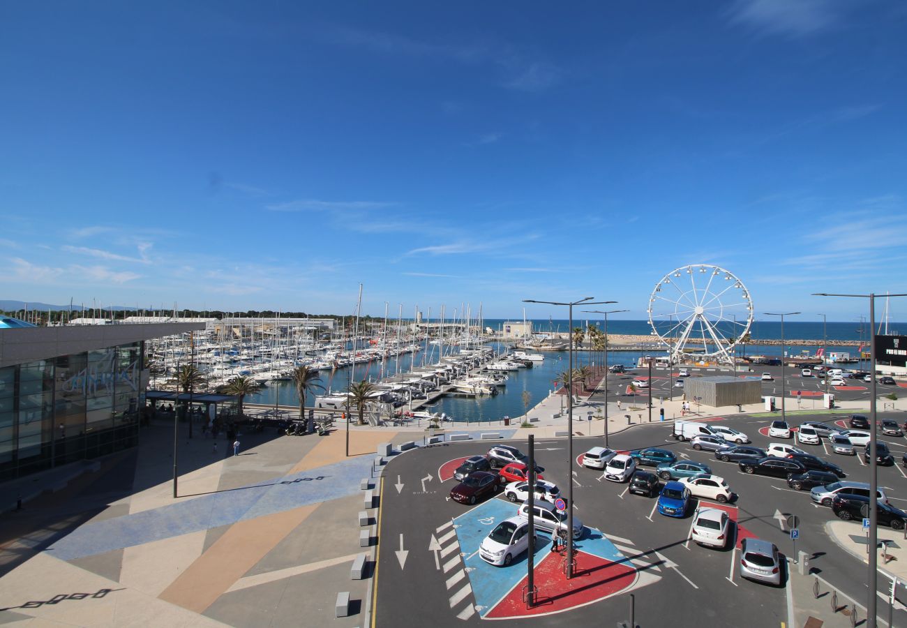 Apartment in Canet-en-Roussillon - Joli T2 avec vue sur la Marina
